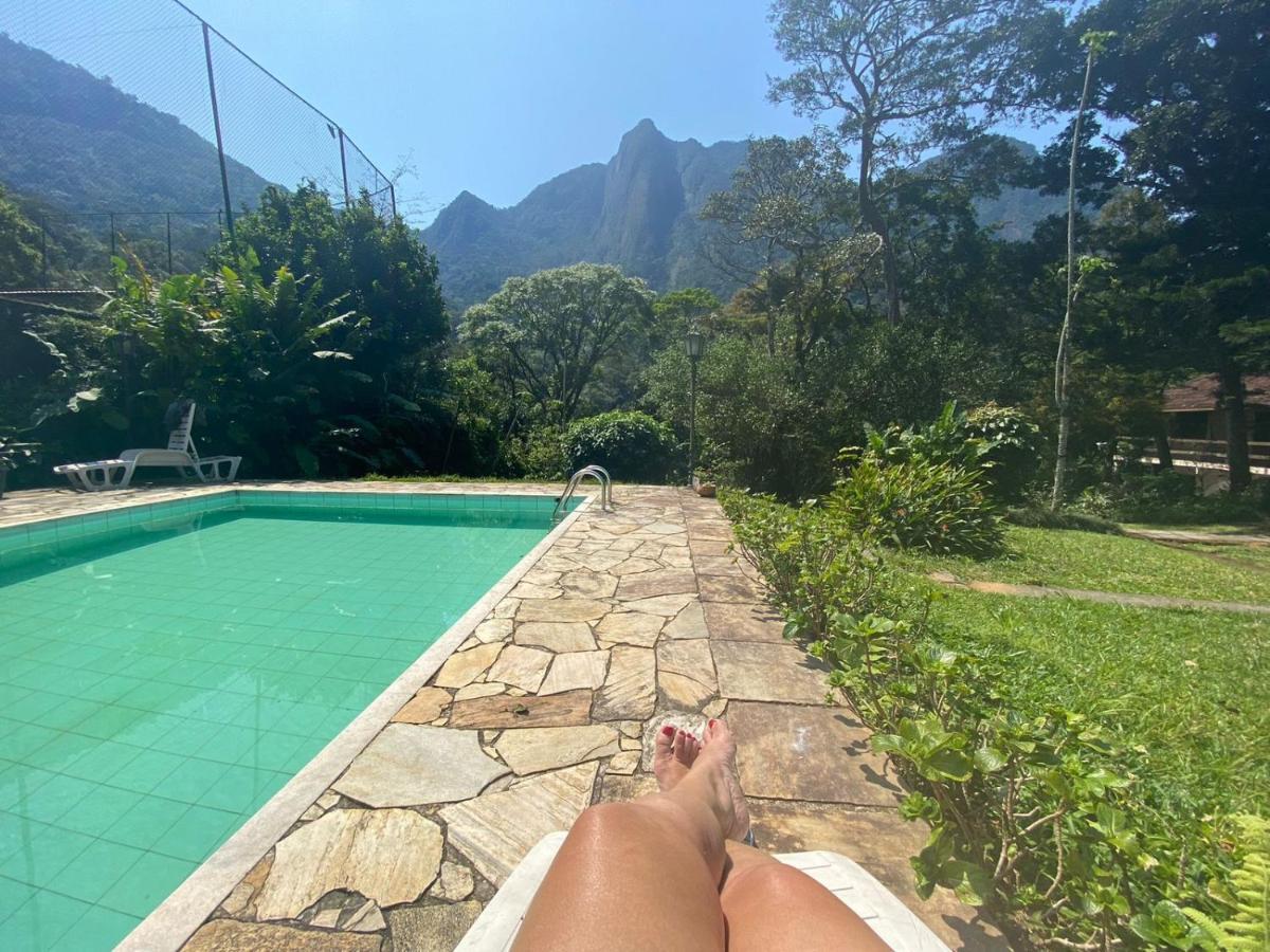 Sitio Com Piscina E Churrasqueira Гуапимирин Экстерьер фото